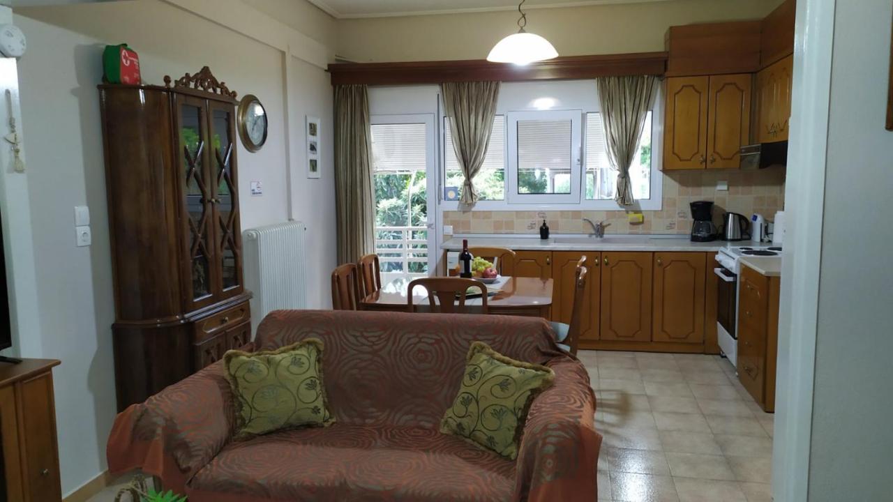 Nikos, Old Kalabaka Apartment Екстериор снимка